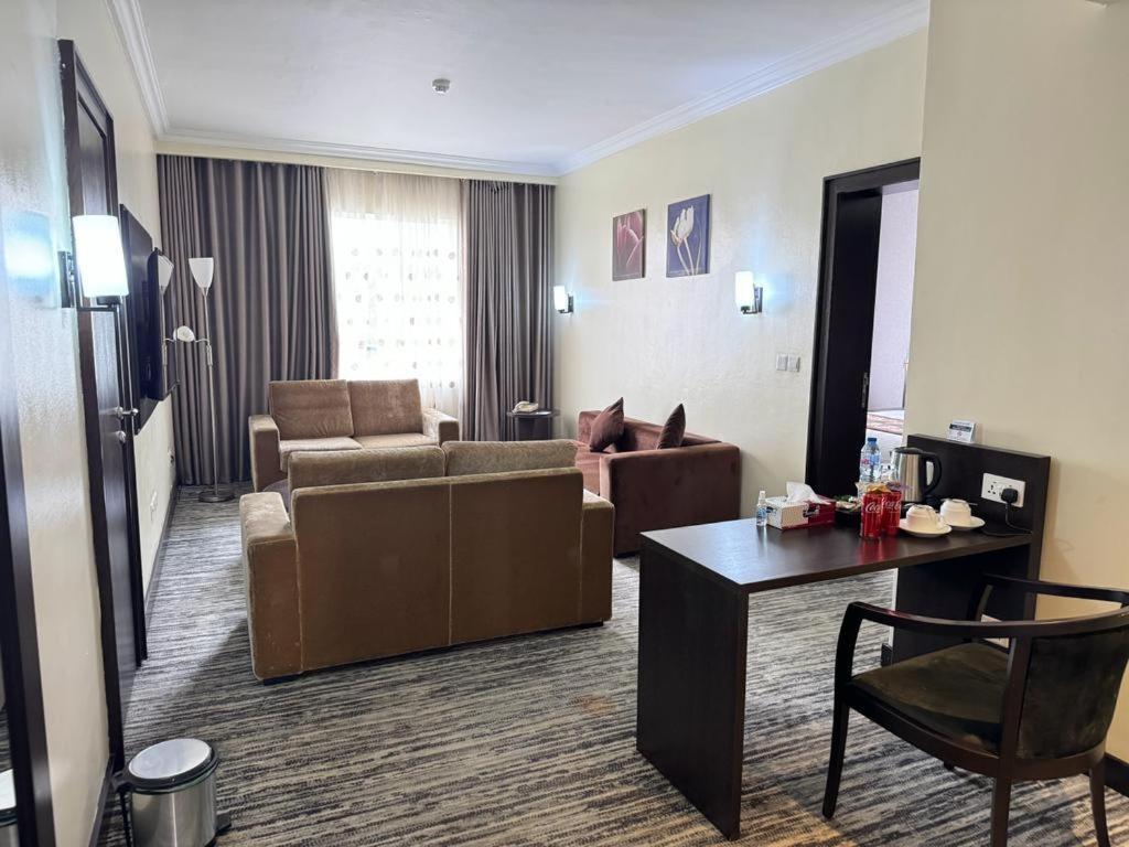 Golden Tulip Ibadan Ξενοδοχείο Εξωτερικό φωτογραφία