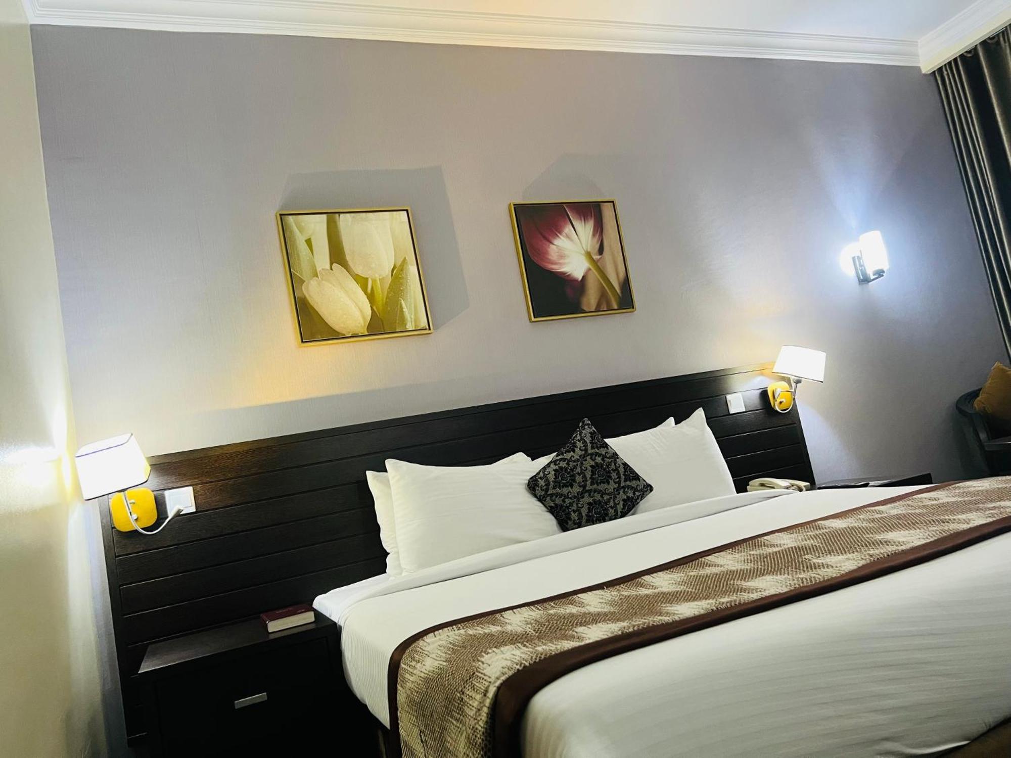Golden Tulip Ibadan Ξενοδοχείο Εξωτερικό φωτογραφία