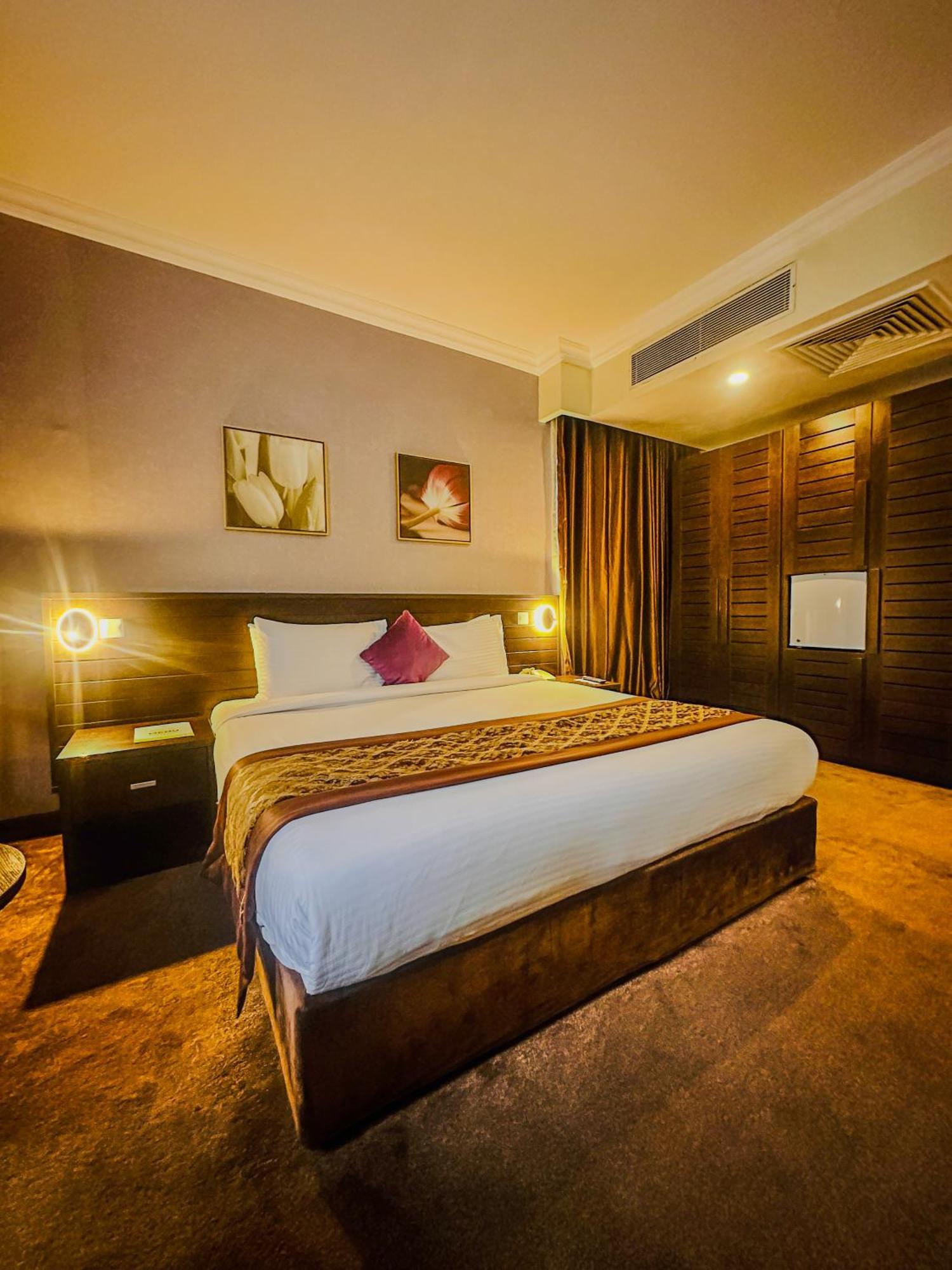 Golden Tulip Ibadan Ξενοδοχείο Εξωτερικό φωτογραφία