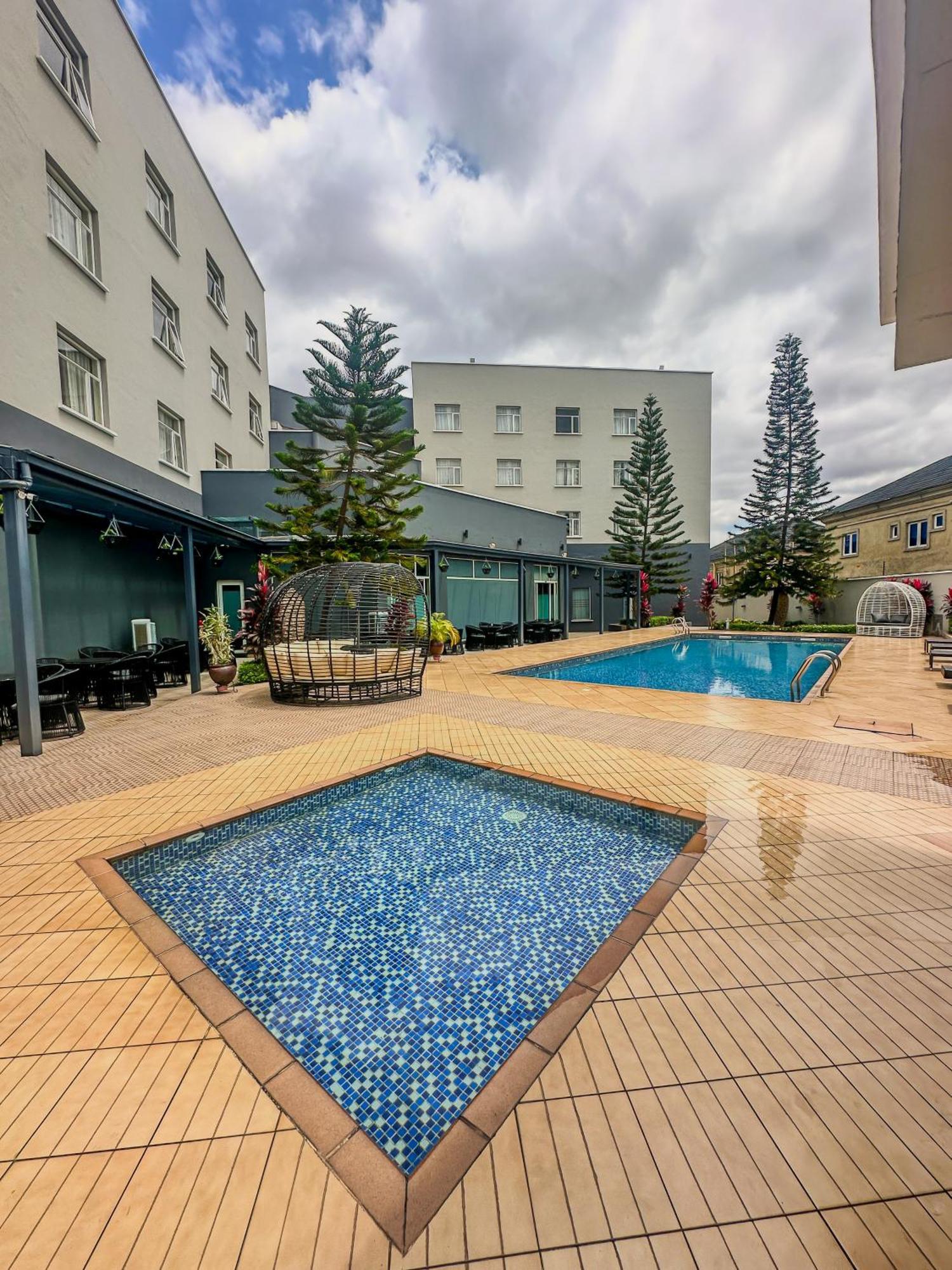 Golden Tulip Ibadan Ξενοδοχείο Εξωτερικό φωτογραφία